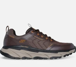 SKECHERS Relaxed Fit: D'Lux Journey - Defender Stitch - Waterproof BRN Best