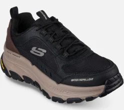 SKECHERS Relaxed Fit: D'Lux Trekker - Water Repellent BKNT Best